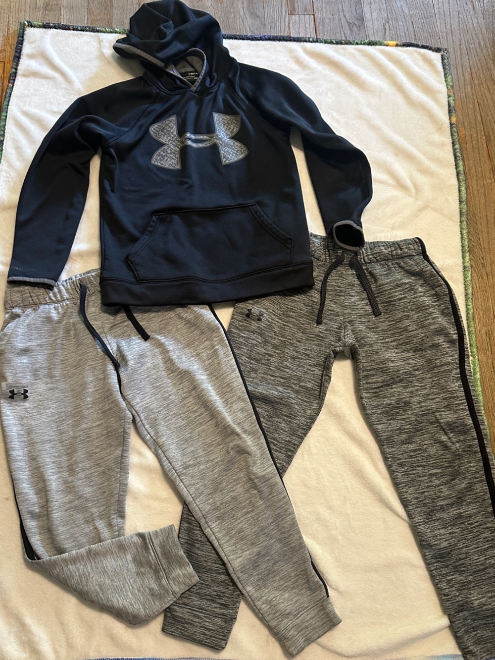 Under Armour Kids Black Hoodie with Gray and Dark Gray Joggers Lot 10 / 12 M